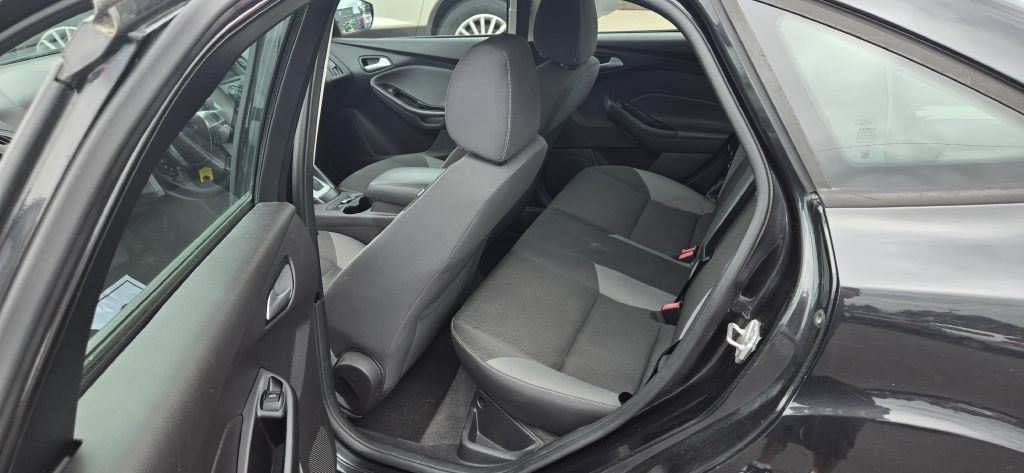 2013 Ford Focus Image 7