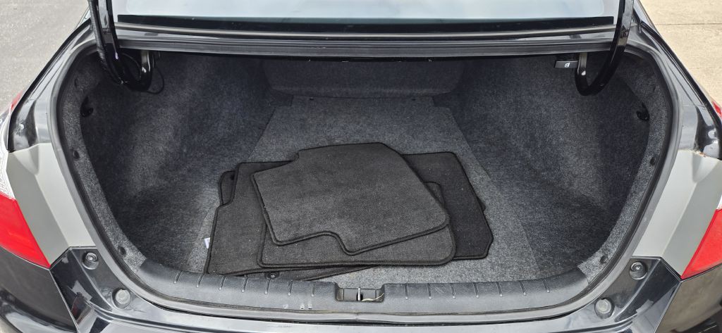 2014 Honda Accord Image 9