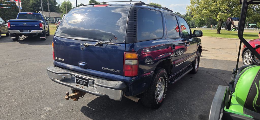 2001 Chevrolet Tahoe Image 2