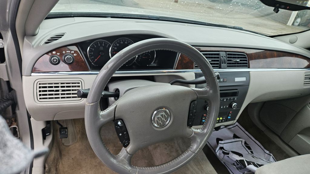 2008 Buick Lacrosse Image 7
