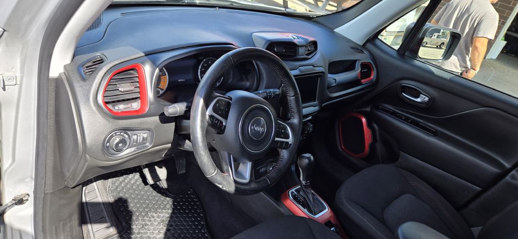 2020 Jeep Renegade Image 4