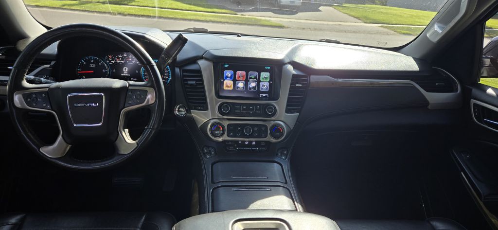 2017 GMC Yukon Image 7