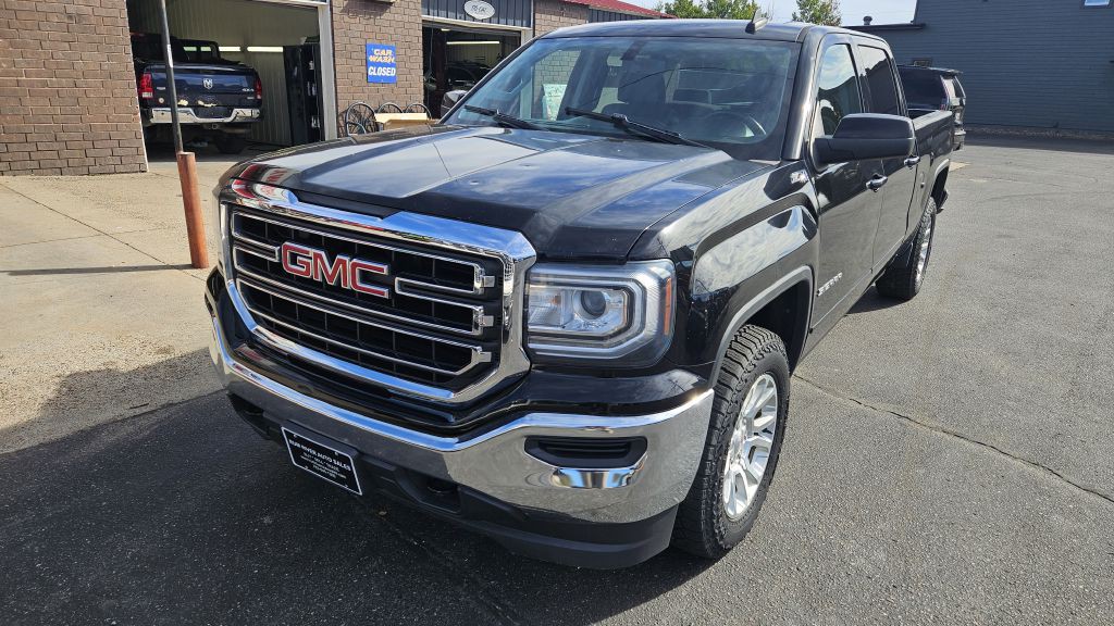 2017 GMC Sierra Image 1