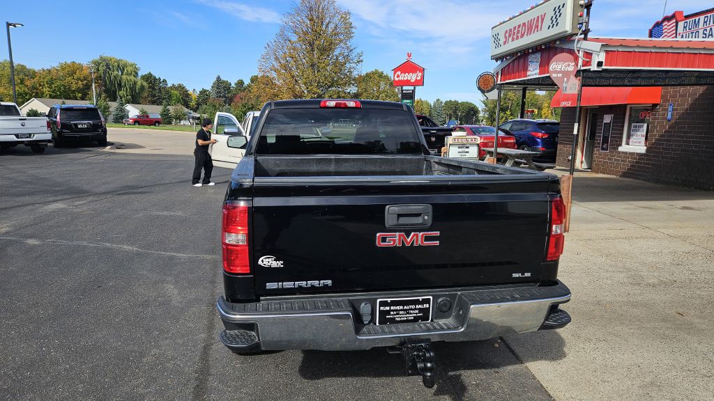 2017 GMC Sierra Image 4