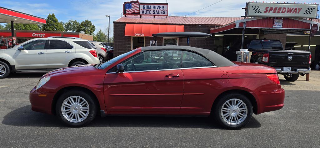 2008 Chrysler Sebring Image 3