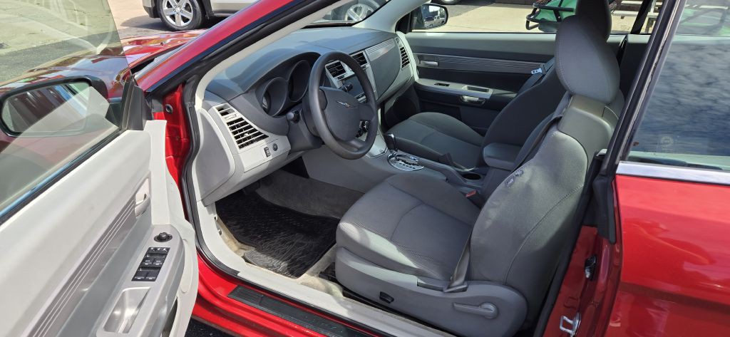 2008 Chrysler Sebring Image 5
