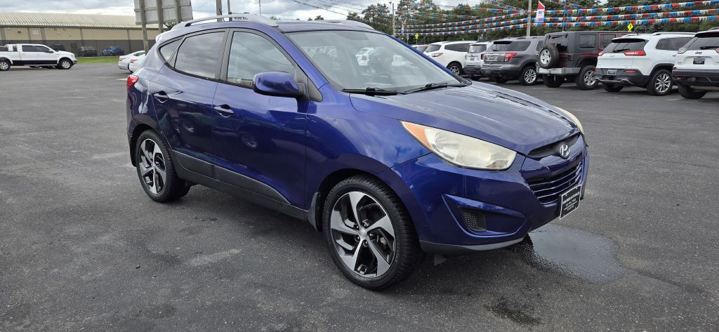 2011 Hyundai Tucson Image 1