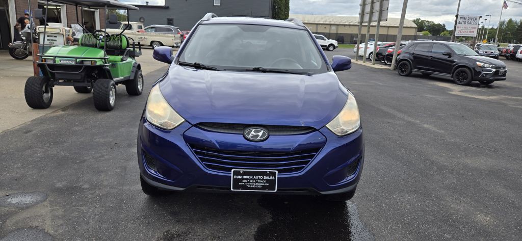 2011 Hyundai Tucson Image 3