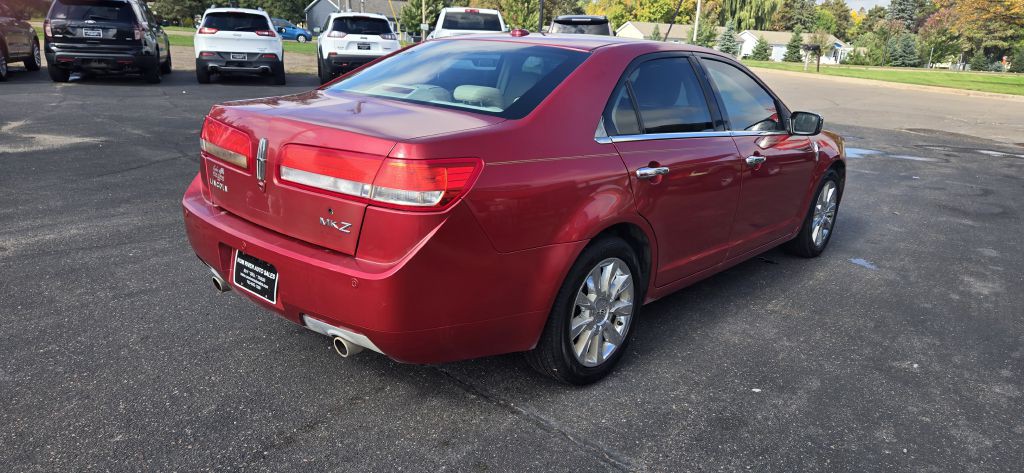 2010 Lincoln MKZ Image 4