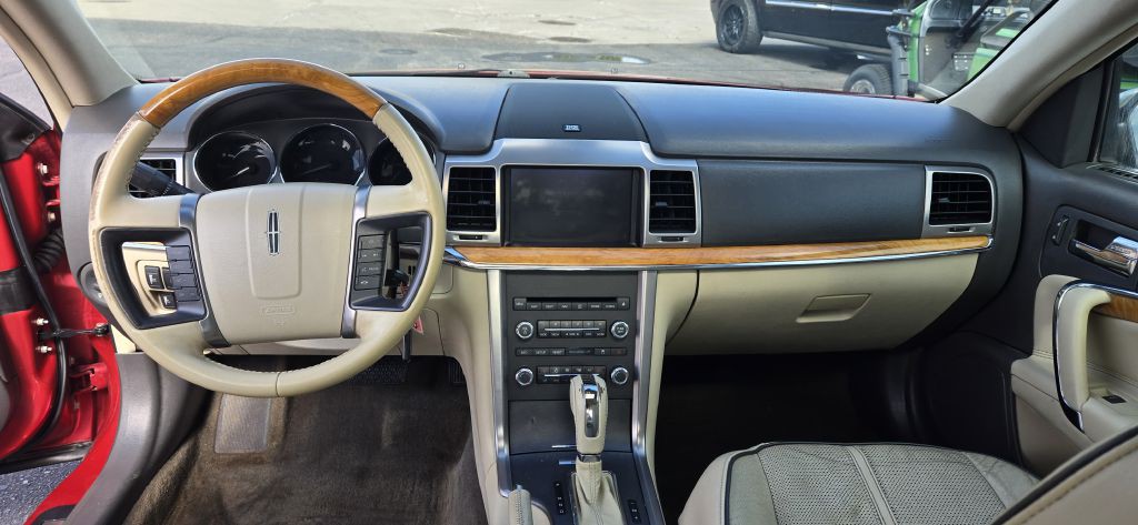 2010 Lincoln MKZ Image 6