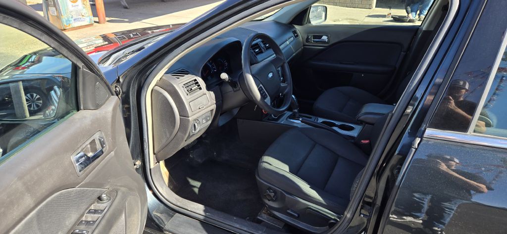 2010 Ford Fusion Image 5