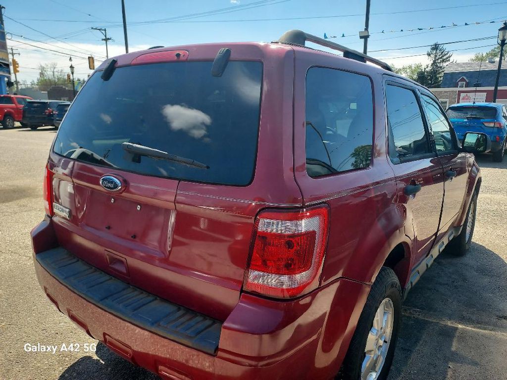 2011 Ford Escape Image 4