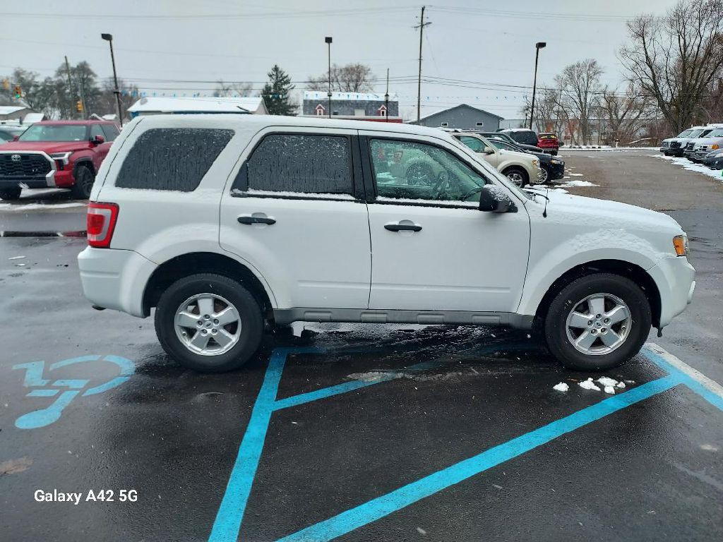 2009 Ford Escape Image 3