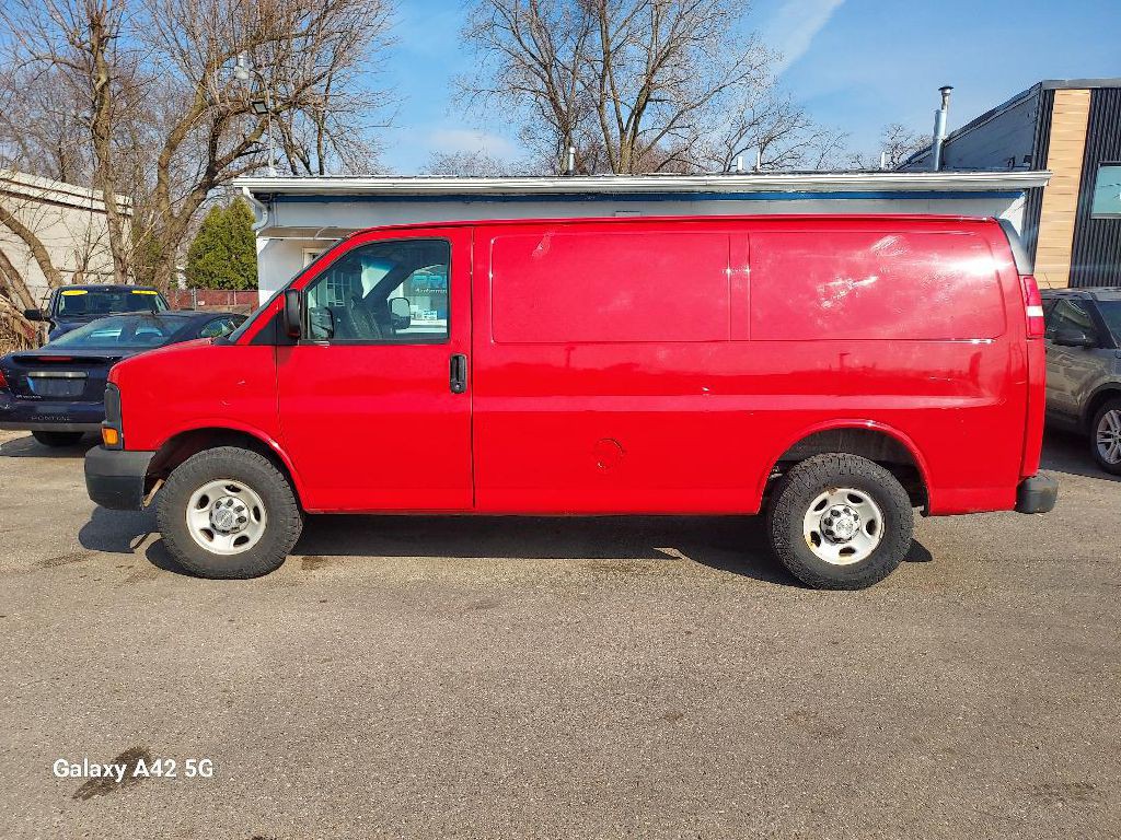 2013 Chevrolet Express Image 6