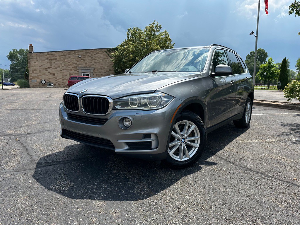 2014 BMW X5 Image 2