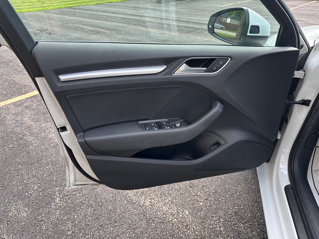2015 Audi A3 Image 11