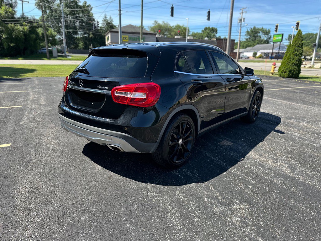 2015 Mercedes-Benz GLA-Class Image 7