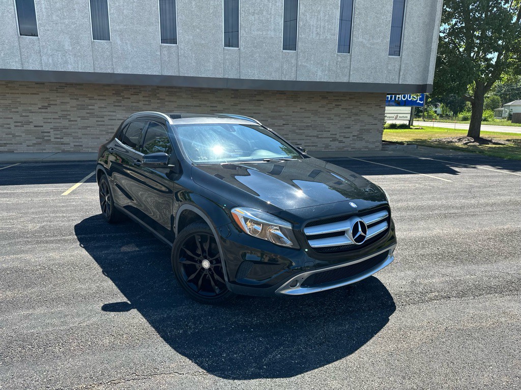 2015 Mercedes-Benz GLA-Class Image 2
