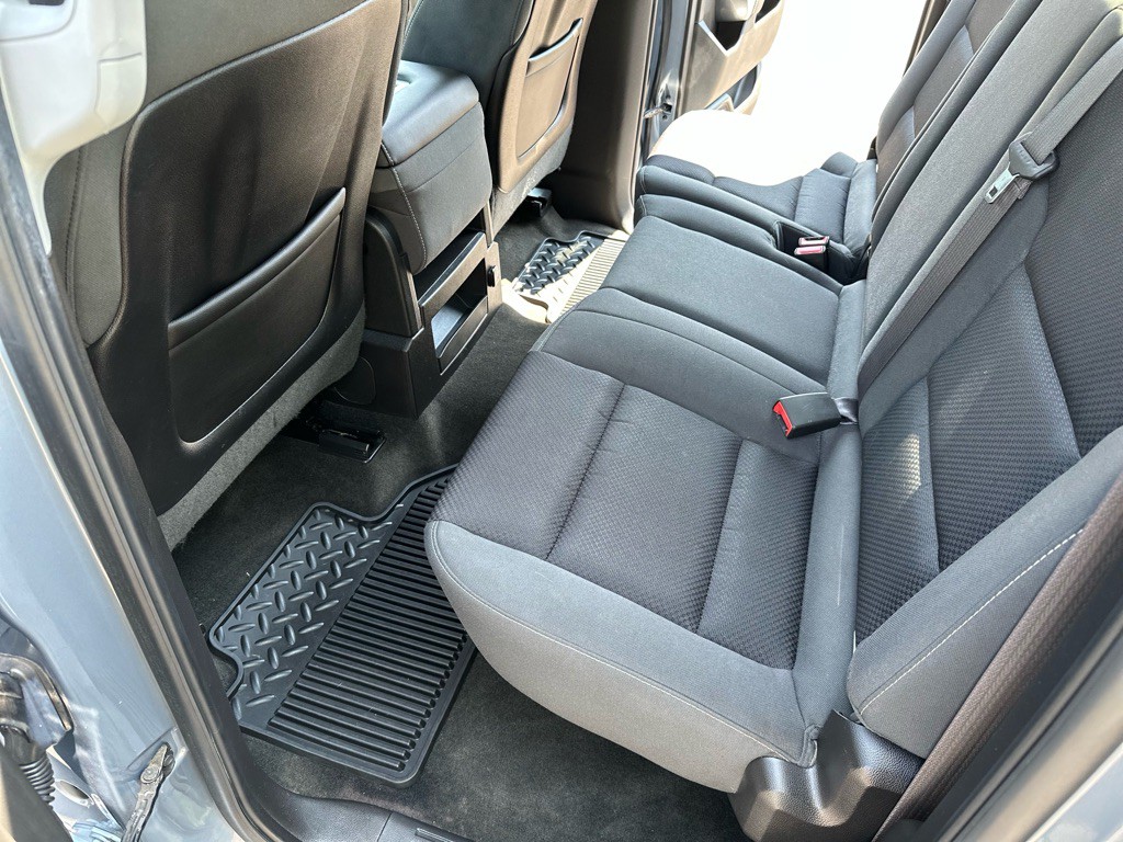 2015 Chevrolet Silverado 1500 Image 11