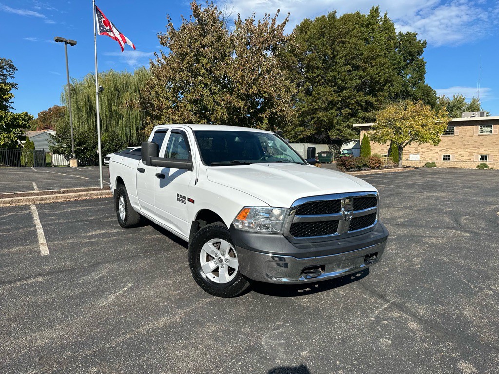 2014 RAM 1500 Image 2