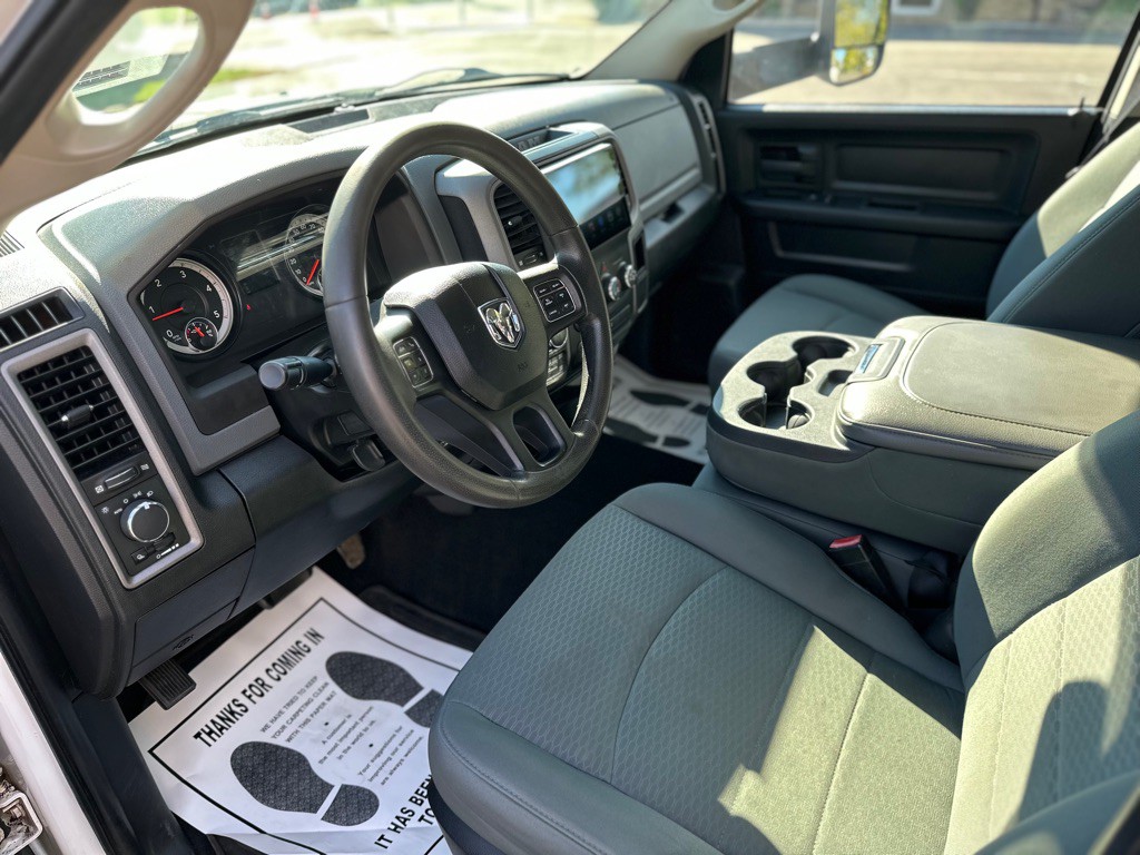 2014 RAM 1500 Image 17