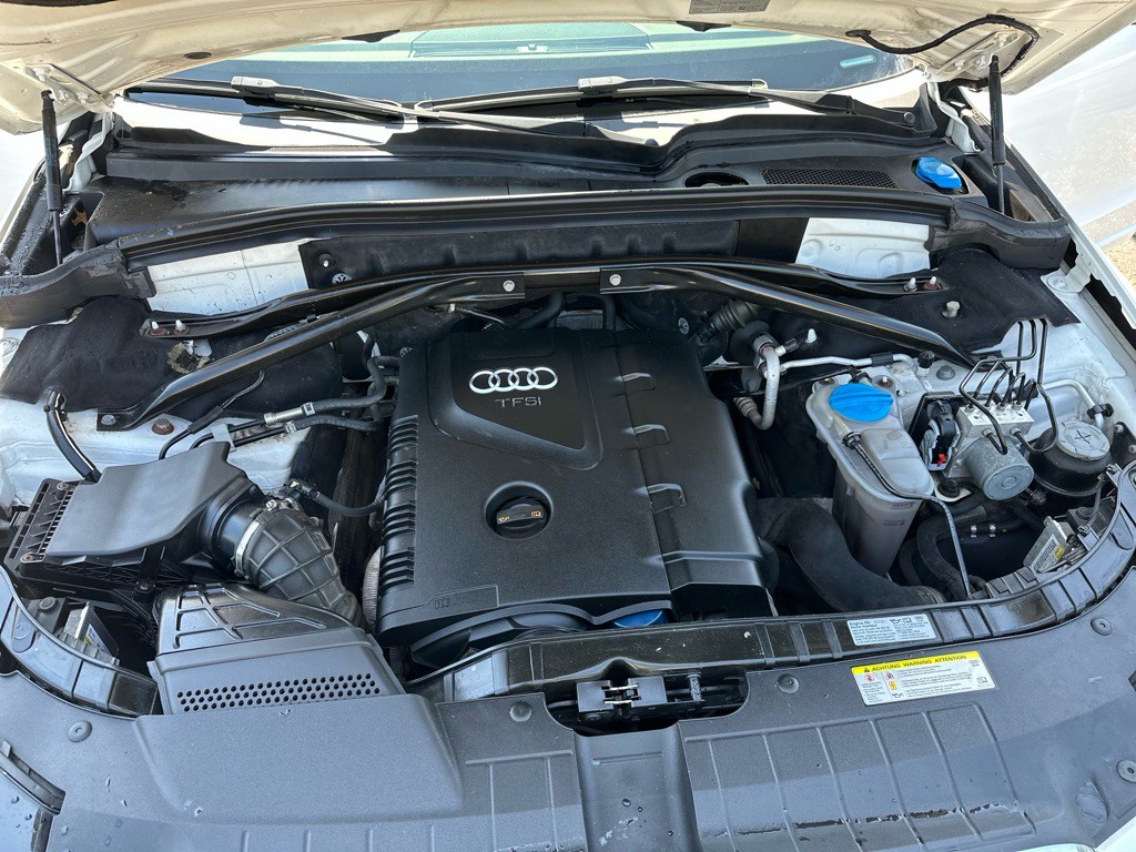 2012 Audi Q5 Image 17