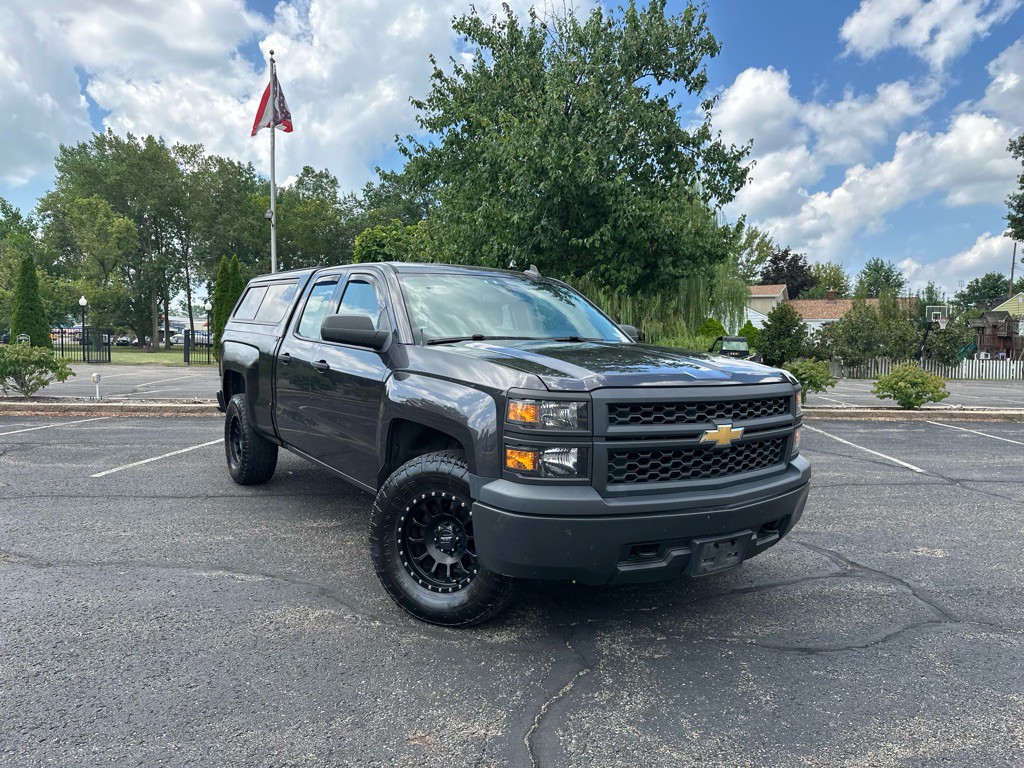 2015 Chevrolet Silverado 1500 Image 2