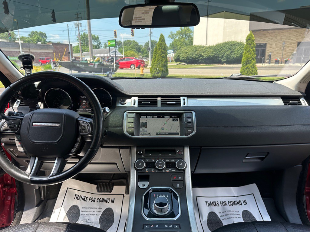 2015 Land Rover Range Rover Evoque Image 17