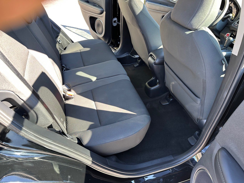 2021 Honda HR-V Image 17