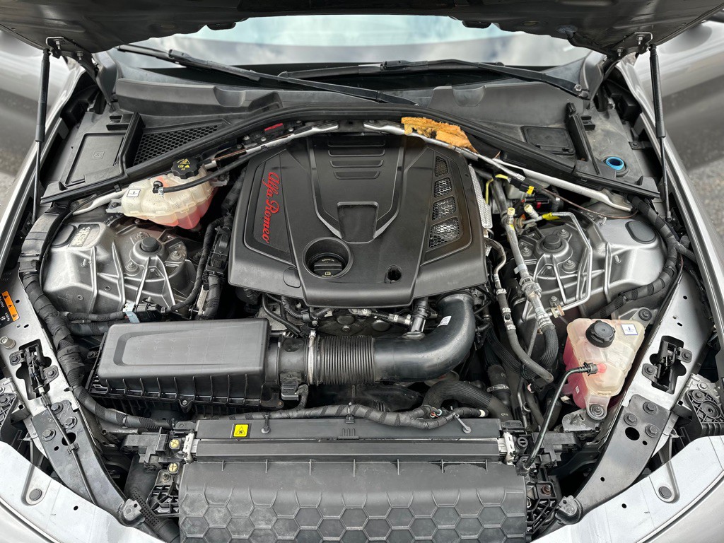 2018 Alfa Romeo Giulia Image 21