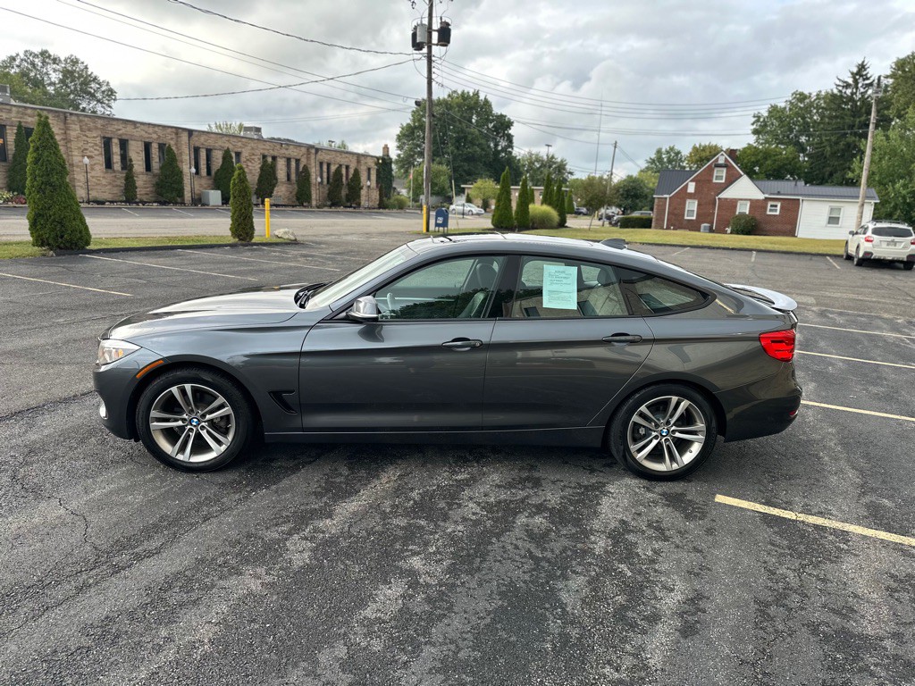 2016 BMW 3 Series Image 4