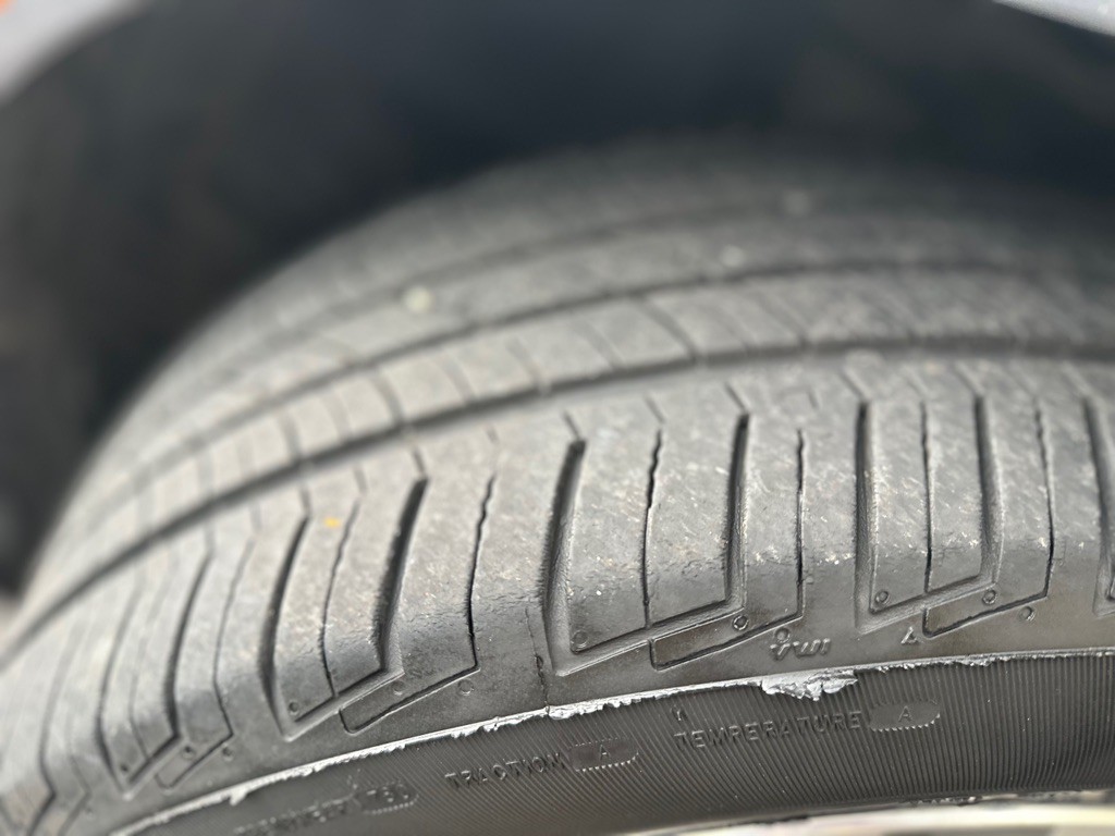 2016 BMW 3 Series Image 9