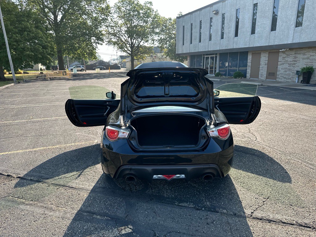 2013 Scion FR-S Image 24
