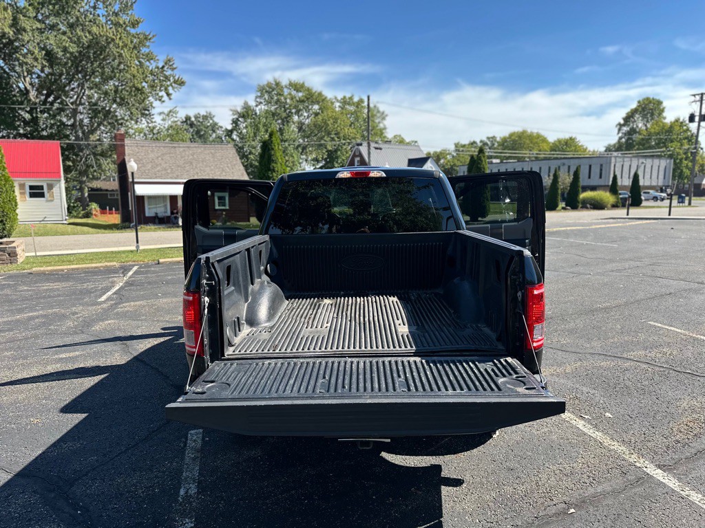 2015 Ford F-150 Image 29