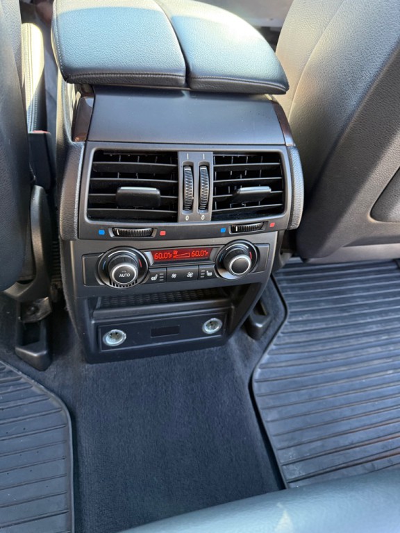 2013 BMW X5 Image 38