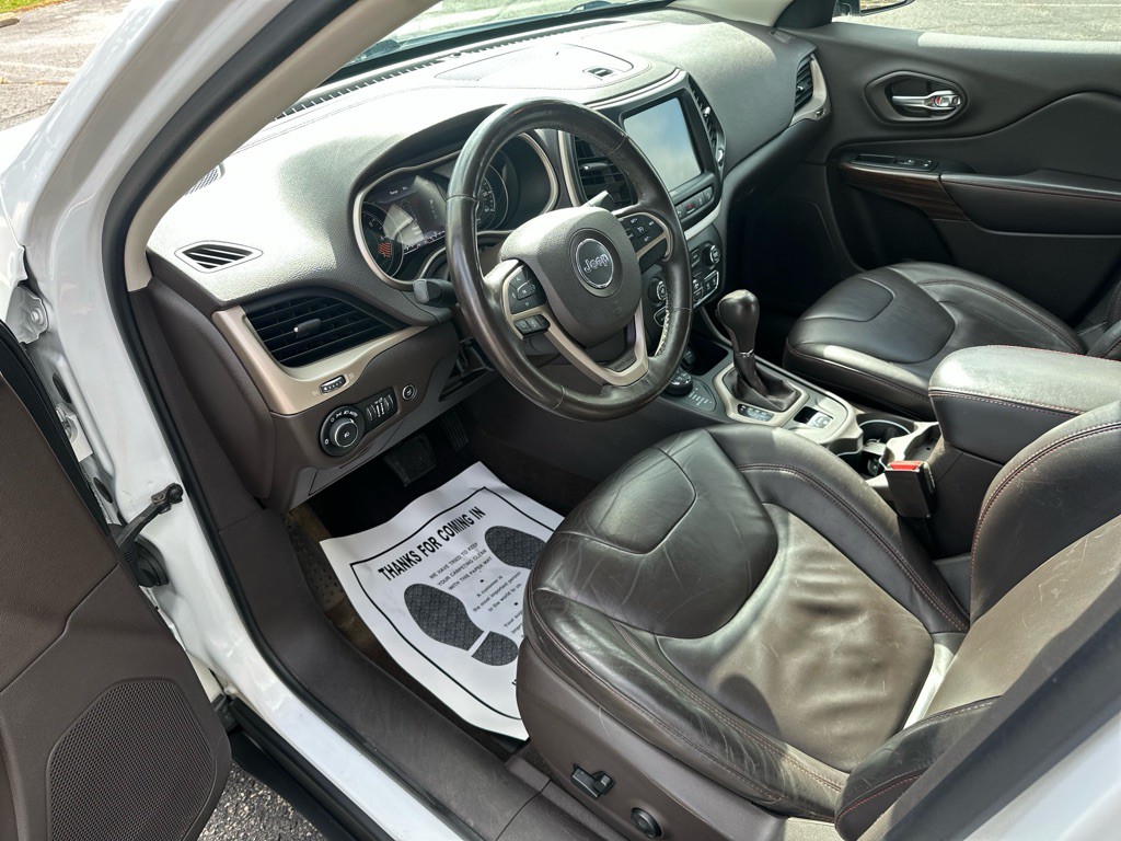 2014 Jeep Cherokee Image 11