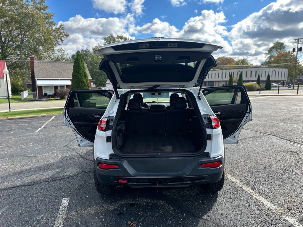 2014 Jeep Cherokee Image 21