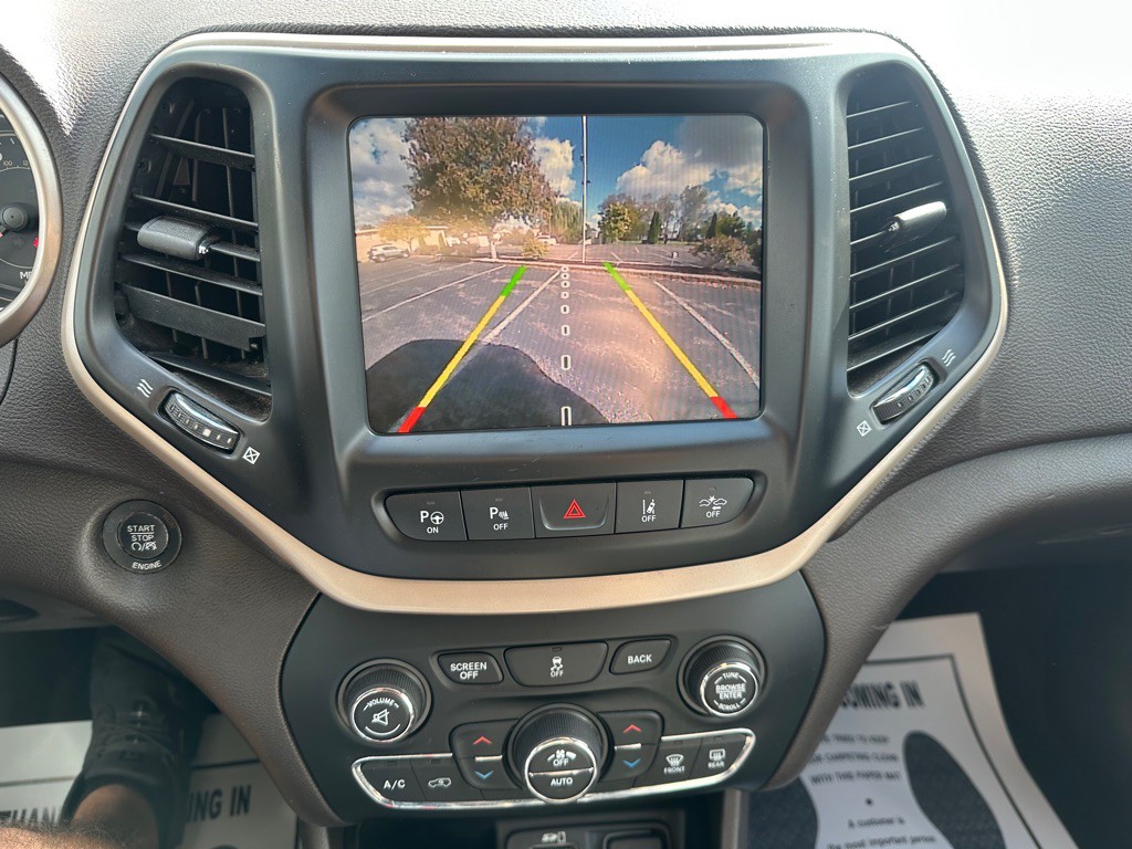 2014 Jeep Cherokee Image 27