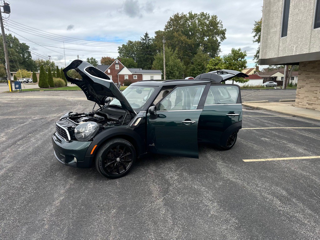 2012 MINI Cooper Image 21