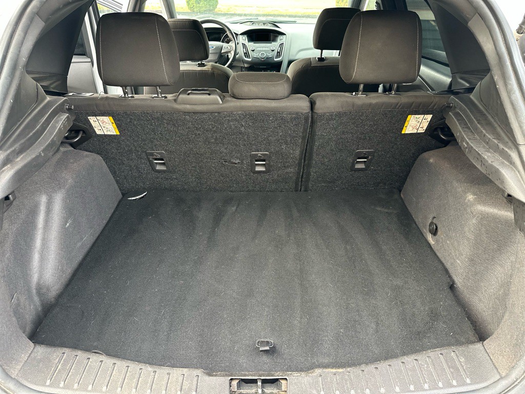 2017 Ford Focus Image 21