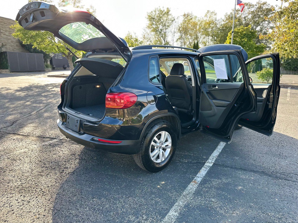 2016 Volkswagen Tiguan Image 24