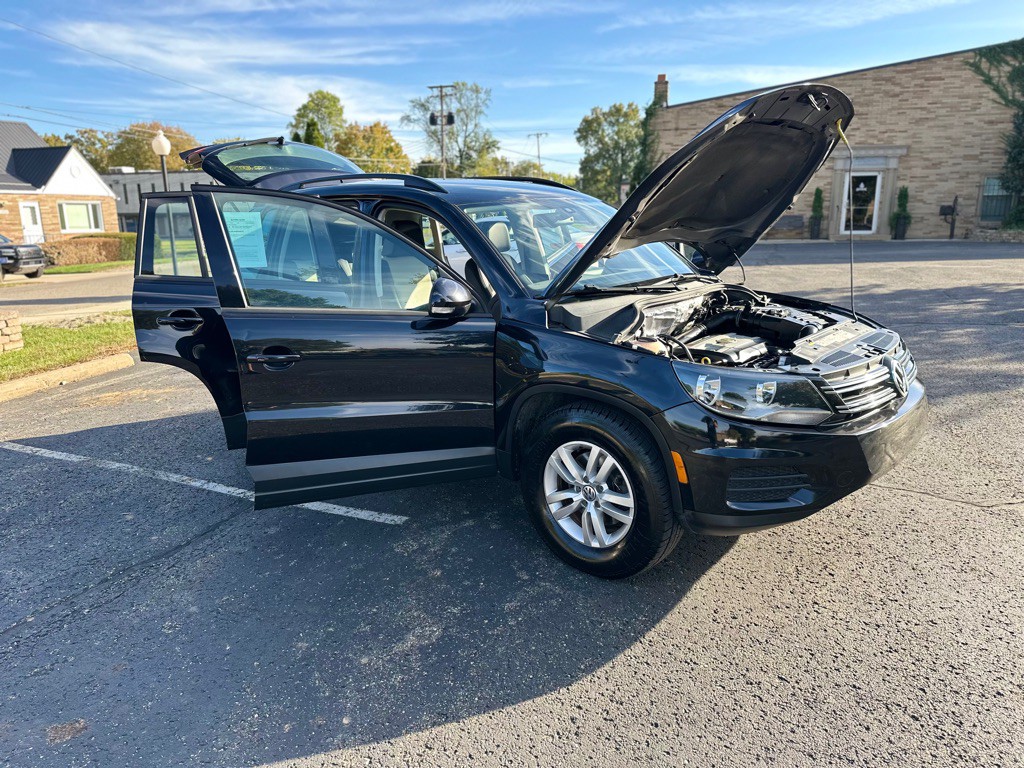 2016 Volkswagen Tiguan Image 25
