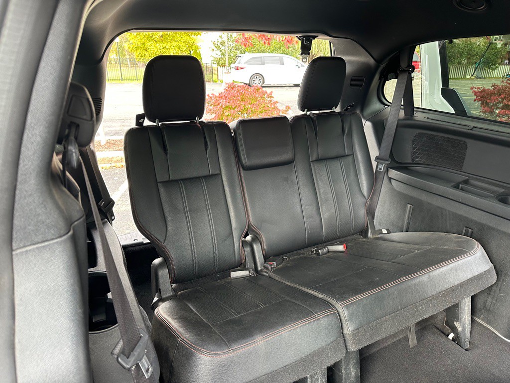 2017 Dodge Grand Caravan Image 16