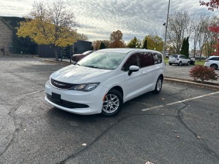 Image for 2017 Chrysler Pacifica Touring ID: 6943629