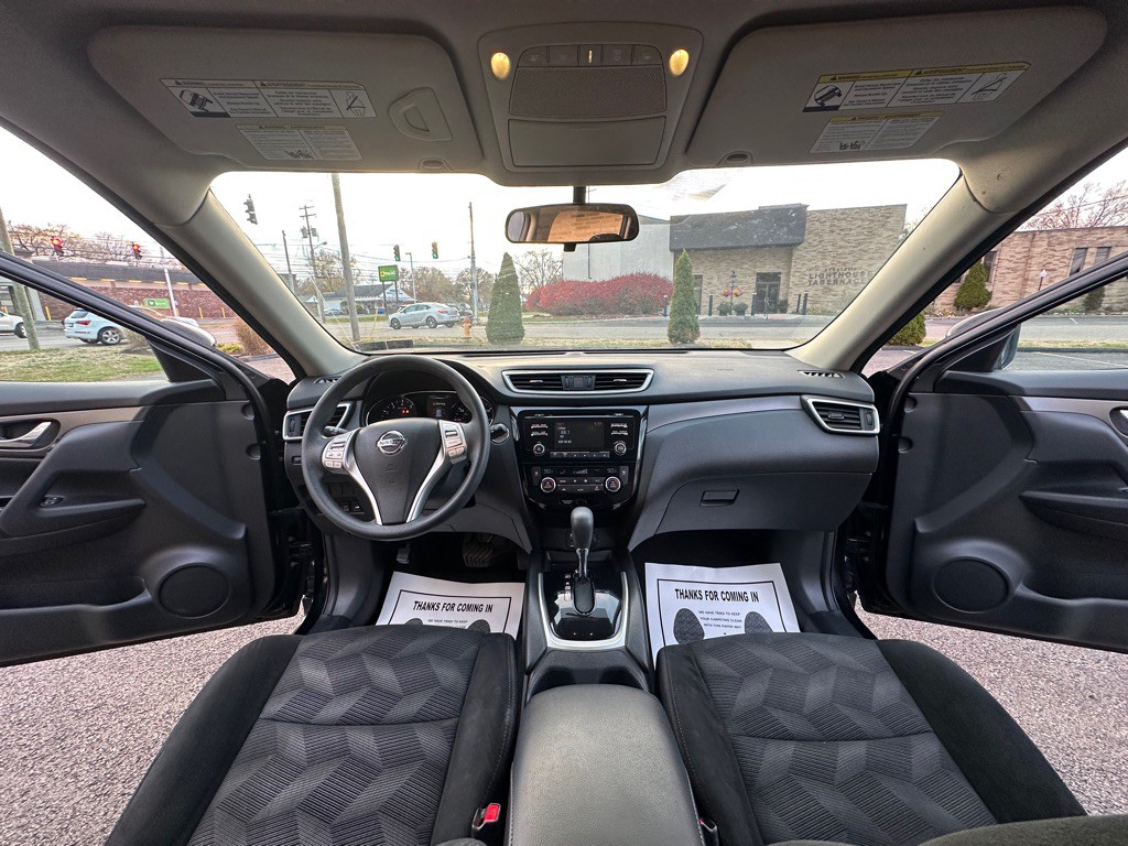 2014 Nissan Rogue Image 24