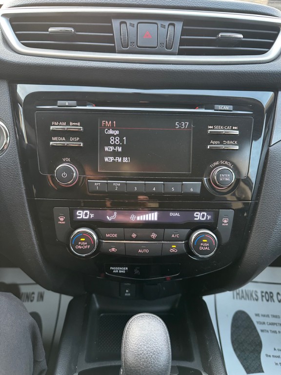 2014 Nissan Rogue Image 27