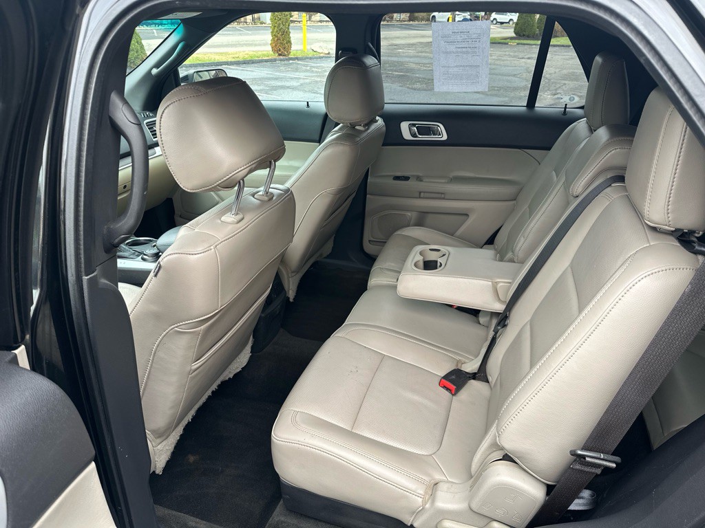 2011 Ford Explorer Image 15