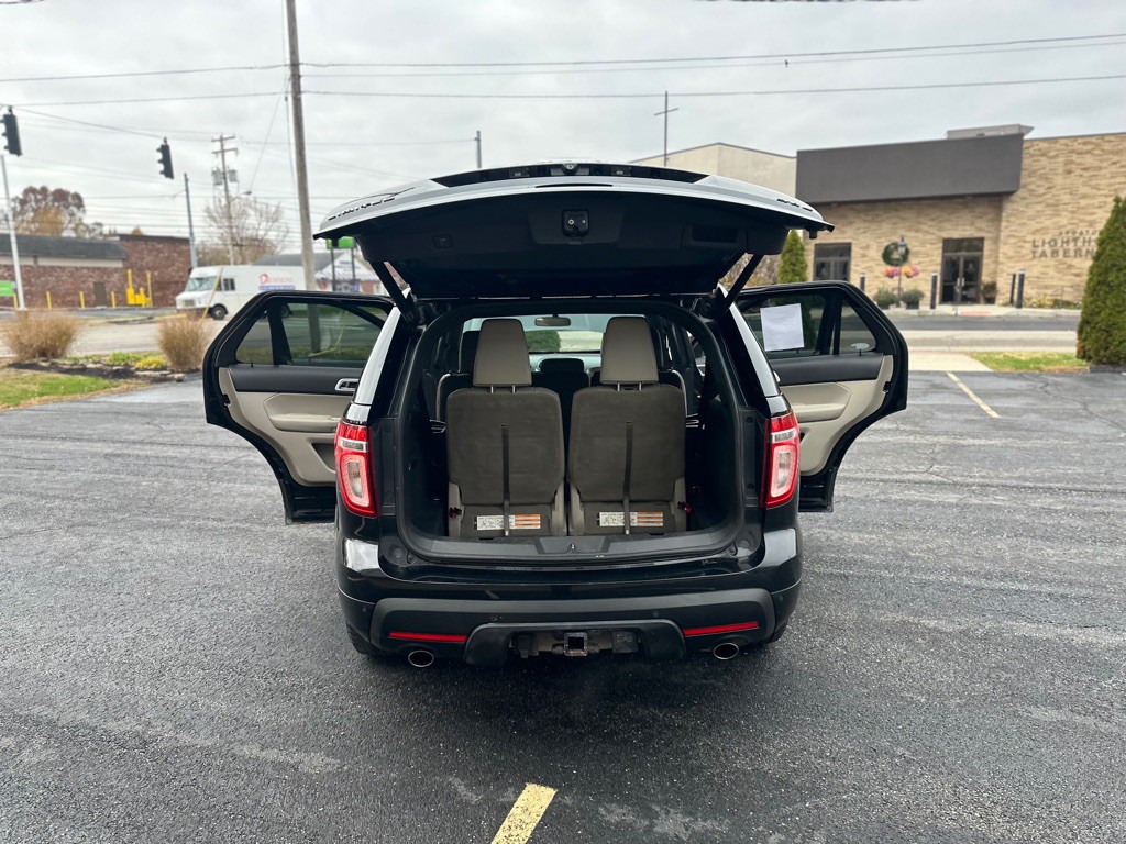 2011 Ford Explorer Image 28