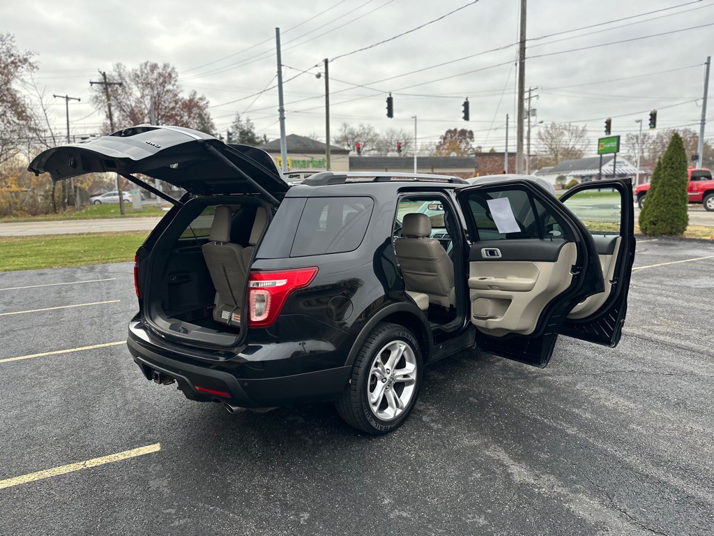 2011 Ford Explorer Image 29