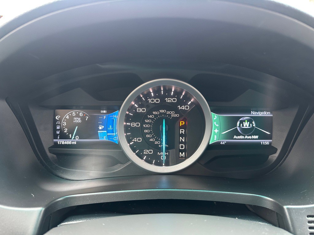 2011 Ford Explorer Image 31